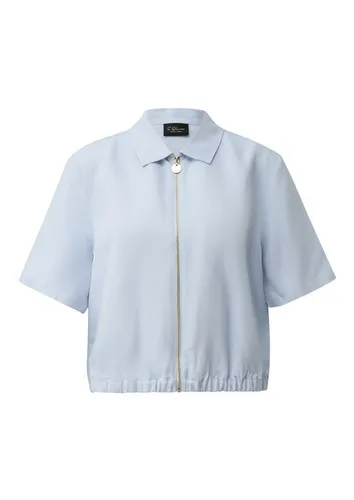 s.Oliver Funktionsjacke Bluse – Verkürzte Leinenmix-Jacke mit kurzen Ärmeln - Verkürzte Leinenmix-Jacke mit kurzen Ärmeln – ideal für stilvolle Leichtigkeit. Der moderne Metallreißverschluss und der elastische Saum sorgen für einen trendigen Look. Perfekt für Business und Freizeit, bringt sie Eleganz in jeden Auftritt.