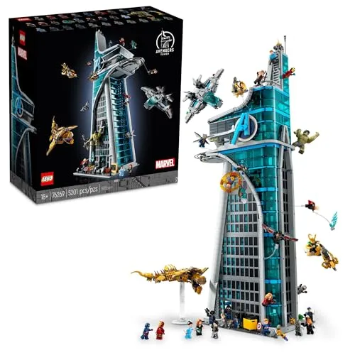 LEGO Marvel Avengers Tower Bauset, detaillierte Nachbildung des ikonischen Hauptquartiers mit klassischen Filmszenen, 31 Figuren und authentischem Zubehör, Geschenk für Marvel-Fans und Modellbauer,