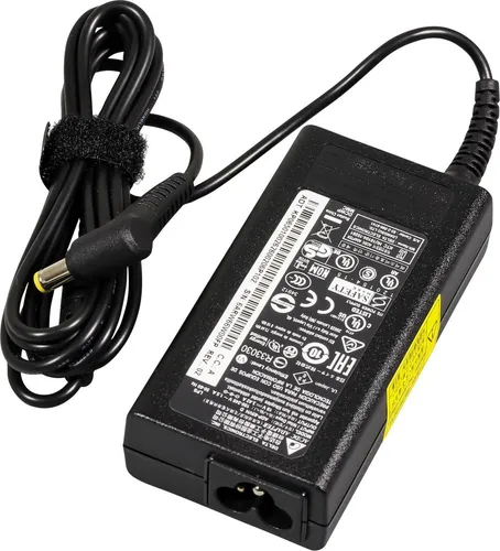Acer 65 Watt Netzteil für zuverlässige Stromversorgung - Netzteile & Ladegeräte, ideal für Acer Laptops, bietet zuverlässige Leistung und Schutz vor Überhitzung.