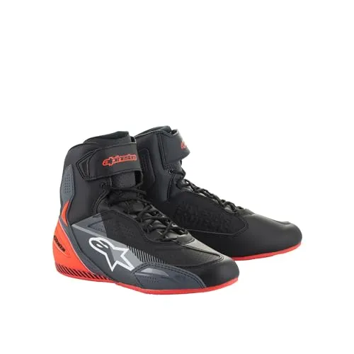 Alpinestars Faster 3 2024 Motorrad Schuhe - schwarz-grau-rot, Größe 45-46 - Motorradstiefel mit fortschrittlicher Mikrofaser und Mesh-Belüftung für optimale Atmungsaktivität und Abriebfestigkeit, ideal für Sicherheit und Komfort beim Fahren.
