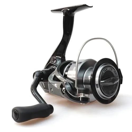 Okuma Altera ATE-30 FD - Spinnrolle für Zander & Barsch - Hochwertige Spinnrolle ATE-30 von Okuma mit 7kg Bremskraft und korrosionsresistentem Graphit-Körper. Ideal für Kunstköderangeln auf Zander und Barsch.