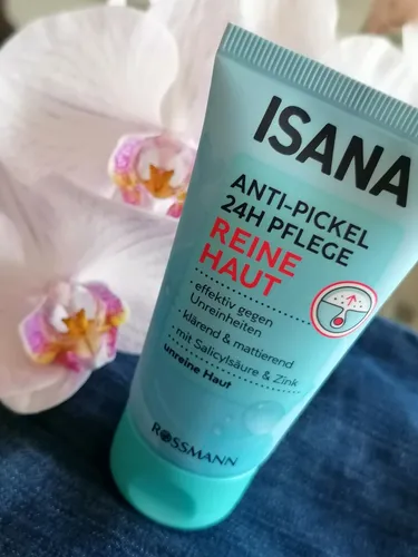 ISANA Reine Haut Anti-Pickel Patches - 36 Stück - Effektive Patches für schnelle Hilfe bei Pickeln. Transparent und ideal für unterwegs, dermatologisch getestet für eine sichere Anwendung auf unreiner Haut.