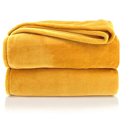 heimtexland Kuscheldecke Flanell 130x170 cm in gelb von Heimtexland