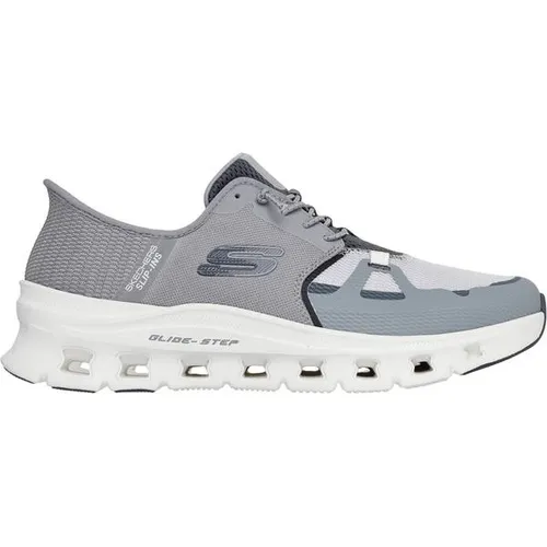 Skechers Glide-Step PRO - grau Gr. 42 - Herren-Outdoor-Fitnessschuhe mit innovativer Glide-Step-Technologie für optimalen Komfort und Dämpfung beim Sport und Freizeitaktivitäten.