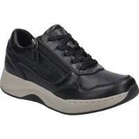 JOSEF SEIBEL Elli 06 Damen Sneaker Schwarz - Der JOSEF SEIBEL Elli 06 Sneaker in Schwarz vereint Tradition und modernes Design. Mit innovativer MultiFit-Technologie und weichem Wechselfußbett bietet er höchsten Komfort für Freizeitaktivitäten.
