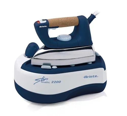Ariete Dampfbügeleisen Stiromatic Dampf Bügelstation 6257 - 2200 Watt, Edelstahl-Bügelplatte und vertikaler Dampf für knitterfreie Kleidung