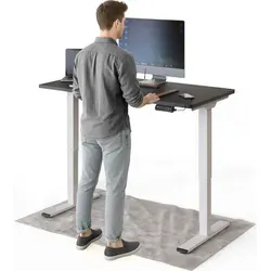 DESKSPACE PRO Plus Elektrisch höhenverstellbarer Schreibtisch, 120x60 cm mit Memory-Funktion - FÜR ZUHAUSE & BÜRO – Der elektrisch höhenverstellbare Schreibtisch mit Memory-Funktion ermöglicht komfortables Arbeiten in jeder Position. Hohe Stabilität und leiser Betrieb zeichnen ihn aus. Perfekt für alle Körpergrößen!