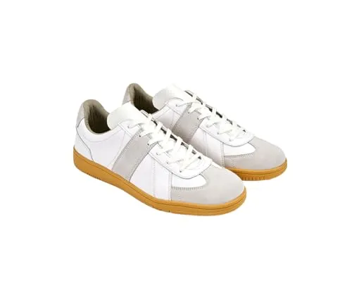 Brandit BW Sportschuh White Gr. 42 - Herren-Sneaker mit klassischem BW Style, ideal für drinnen und draußen, rutschfeste Sohle und gepolsterter Fersenbereich für optimalen Komfort.