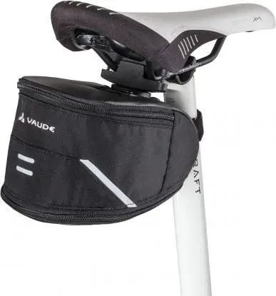 Vaude Tool XL Satteltasche 1,2l Schwarz - Praktische Vaude Tool XL Satteltasche (1,2l) aus bluesign-zertifiziertem Material mit Volumenerweiterung. Ideal für Werkzeug und persönliche Gegenstände, sicher und stabil befestigt mit Twist-Adapter.