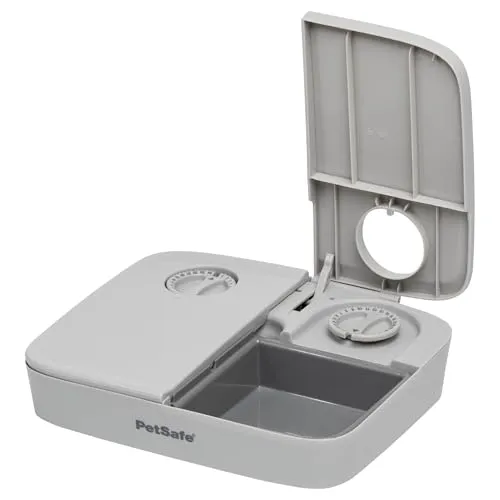 PetSafe Futterautomat für 2 Mahlzeiten - Haustiersicher, Grau - Planen Sie die Fütterung Ihres Haustiers mit diesem sicheren Futterautomaten. Ideal für bis zu 2 Mahlzeiten, einfach zu reinigen und mit festen Portionen für Hunde und Katzen.
