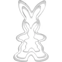 Dr. Oetker Ausstecher Hasenfamilie 3-teilig für österliche Plätzchen - Die Dr. Oetker Ausstecher in Hasenform sind ideal für fröhliche Osterbäckerei. In drei Größen erhältlich und aus robustem Weißblech, ermöglichen sie kreatives Backen und sind leicht zu reinigen.