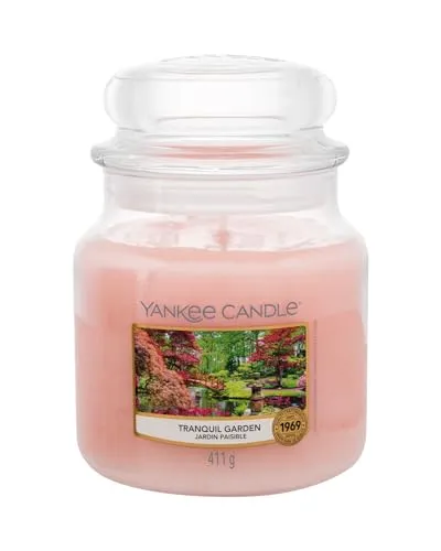 Yankee Candle Duftkerze 411 g Tranquil Garden - Duftkerzen, blumiger Jasmin- und Nelkenduft für ein entspannendes Raumklima, Brenndauer ca. 65-75 Stunden, eleganter Cremeton.