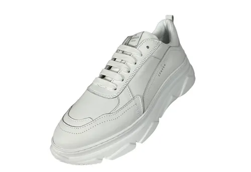 Copenhagen CPH40 White - Elegante Lederschuhe - Hochwertige weiße Lederschuhe mit charakteristischen Logo-Applikationen und bequemer Passform. Gummisohle sorgt für guten Halt. Ideal für stilvolle Auftritte.