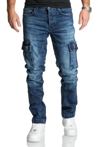 REPUBLIX Herren Cargo Jeans Regular Slim R7977 - Dunkelblau W34/L30 - Stylische Herren Cargo Jeans in Dunkelblau, Regular Slim Fit, ideal für lässige Outfits und den täglichen Gebrauch. Hochwertiger Denim für besten Tragekomfort.