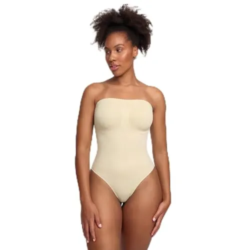 creamy fabrics Damen Shapewear Bodysuit Trägerlos – Formender Sculpting Body mit Slip - Trägerloser Bodysuit für eine glatte Silhouette und optimalen Halt. Der integrierte Slip sorgt für Komfort und eine cleane Optik, ideal für schulterfreie Looks. Verfügbar in vielen Farben und Größen für jeden Anlass.