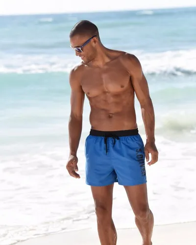 Badeshorts S.OLIVER Herren XXL, blau - Herren-Bademode aus weicher Microfaser, mit elastischem Kontrastbund und praktischen Taschen. Ideal für Strand und Pool, in Kurzgröße für optimalen Tragekomfort.