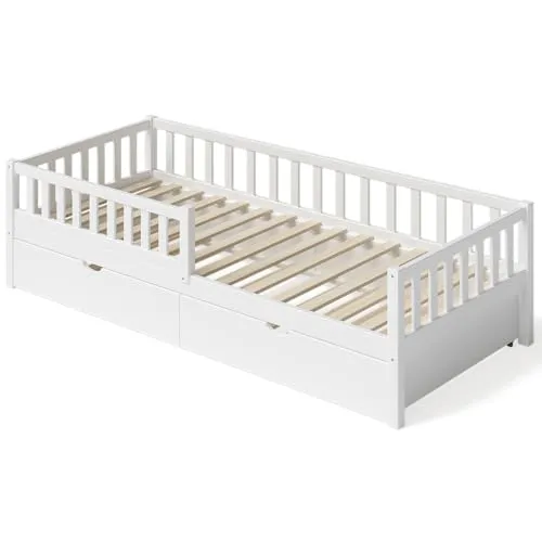 Bellabino Vils Kinderbett 90x200 cm – Kleinkindbett ausziehbar auf 90x190 cm mit 2 Matratzen, Rausfallschutz & Lattenrost – Montessori Kinder Bett aus Kiefer Massivholz – in Weiß für Jungen & Mädchen