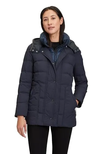 Gil Bret Steppjacke blau, Größe 46 - Stilvoll und funktional - Funktionsjacke aus matter Mikrofaser mit innovativer SORONA®-Füllung für optimalen Komfort. Hoch schließender Stehkragen und abnehmbare Kapuze bieten zusätzlichen Schutz.