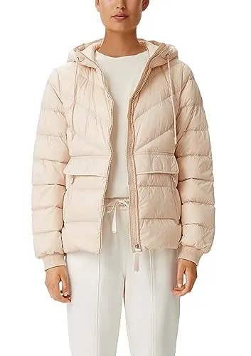 comma Damen Funktionsjacke 60.2.62.16.160.2134607, beige, Größe 36 - Leicht taillierte Funktionsjacke mit Kapuze und Pattentaschen, ideal für aktive Frauen, die Stil und Funktionalität schätzen.