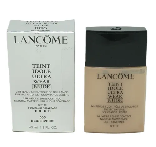 Lancome Teint Idole Ultra Wear Nude SPF19 - Beige Ivoire - Hochdeckende Foundation mit SPF19 für einen natürlichen Look. Ideal für den täglichen Einsatz und sorgt für ein angenehmes Hautgefühl.