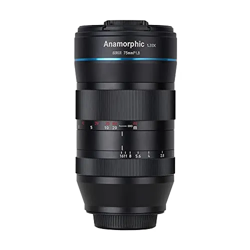 SIRUI 75 mm F1,8 Anamorphotisches Cine-Objektiv für M4/3 - Professionelles anamorphotisches Objektiv für M4/3-Systeme, gefertigt aus hochwertigem Aluminium und Schott-Optikglas. Ideal für beeindruckende Kinoaufnahmen mit breitem Sichtfeld und präziser manueller Fokussierung.