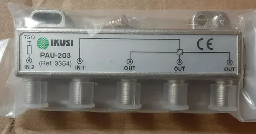 TV Splitter 2 x in , 3 x out Antennenweiche , Ikusi Pau 203