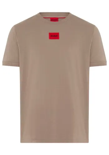 HUGO T-Shirt Diragolino mit Rundhalsausschnitt - Stylisches T-Shirt von HUGO im Regular Fit. Der weiche Baumwollstoff sorgt für hohen Tragekomfort und vielseitige Kombinationsmöglichkeiten. Ideal für Freizeitlooks und entspannte Anlässe.