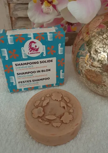 Lamazuna Festes Bio Shampoo für trockenes Haar mit Bio-Pflaumenöl 70 g *NEU*