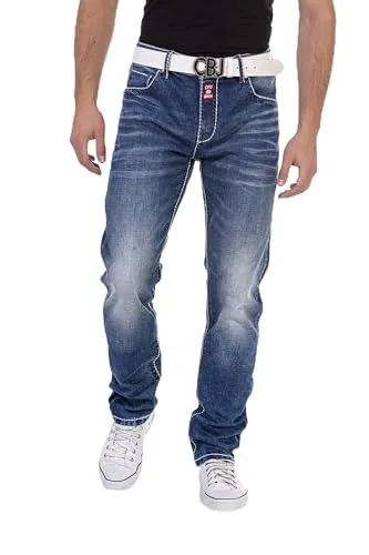 Cipo & Baxx Straight-Jeans C&B CD704 blau 40 - Stylische Straight-Jeans mit leichtem Abriebeffekt, aus 98,5% Baumwolle für hohen Tragekomfort. Ideal für modische Looks und vielseitig kombinierbar.