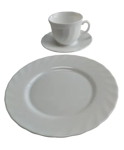 6St. Arcoroc Kaffeetassen 22cl  + 6 Teller 19cm