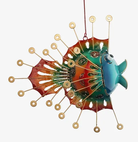 Deko Metall Kugel Fisch Hänger Teelichthalter - Maritime Deko-Figur aus handgearbeitetem Metall, ideal als Teelichthalter für drinnen und draußen. Wetterfest und dekorativ, bringt sie ein maritimes Flair in jedes Zuhause.