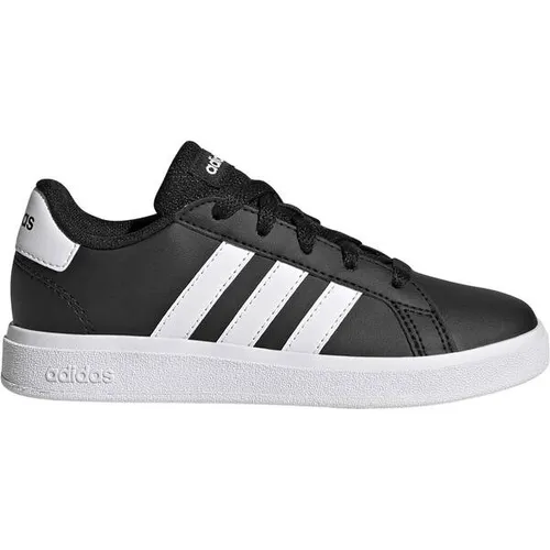 adidas Grand Court Tennisschuhe - Core Black/Cloud White, 38 2/3 EU - Sneaker mit regulärer Passform, Obermaterial aus Synthetikleder und bequemer Gummiaußensohle für optimalen Tragekomfort.