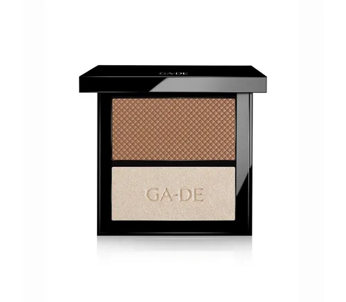 GA-DE Velveteen Blush & Shimmer Duet – 12 Natural Glow - Verleihen Sie Ihrem Teint einen strahlenden Look mit diesem 2-in-1 Rouge, das sanfte Farbe und schimmernde Akzente setzt. Ideal für jeden Anlass!