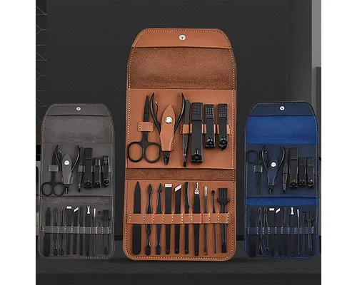 TPFBeauty Maniküre- & Pediküre-Set 16-teilig - Braun - Maniküre & Pediküre Set, 16-teilig aus Kunstleder in eleganter Braun-Optik, ideal für perfekte Nägel und Pflege von Händen und Füßen für Frauen und Männer.