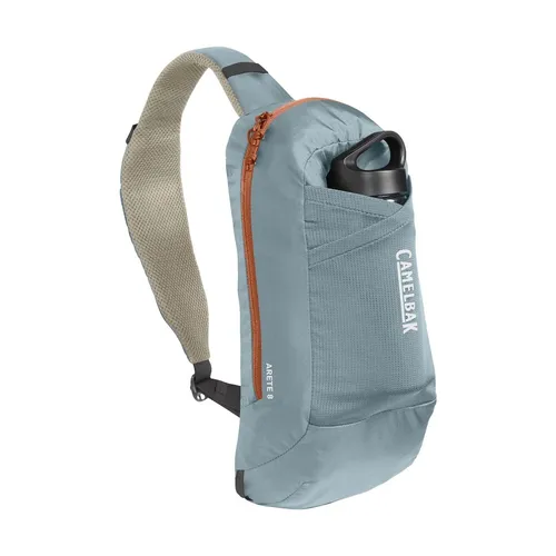 Camelbak Arete Sling 8 - Leichter Wanderrucksack mit 0,59L Flasche - Ultra Light Laufrucksäcke mit atmungsaktivem Mesh und integrierter 0,6L Tritan-Flasche für optimalen Komfort und Flüssigkeitsversorgung auf Ihren Abenteuern.