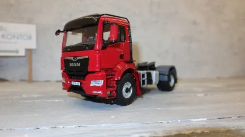 WIKING 077652 MAN TGS 18.510 4x4 BL - Detailgetreues Modell-Lkw - Lastwagen-Modellbausätze, präzises Die-Cast-Modell mit beweglichen Funktionen und einzigartiger Reifendruck-Regelanlage für realistischen Spielspaß.