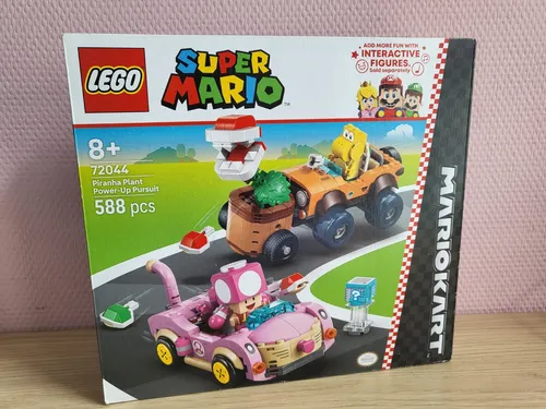 LEGO® Super Mario 72044 Mario Kart™ – Power-Up-Jagd mit Piranha-Pflanzen