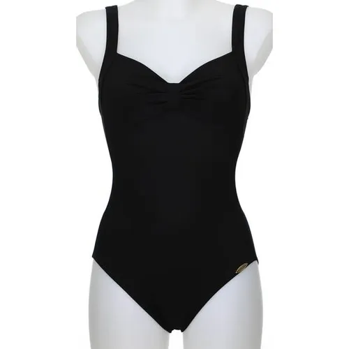 SUNFLAIR Damen Badeanzug mit hohem Rückenausschnitt - Badeanzüge für Damen mit Futterstütze und hohem Rückenausschnitt - ideal für Sport und Freizeit. Entdecke hochwertige Sportbekleidung im INTERSPORT Online Shop!