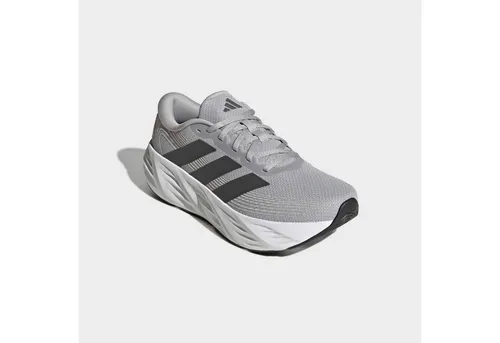 ADIDAS GALAXY 8 LAUFSCHUHE - Erlebe Komfort und Unterstützung mit den Galaxy 8 Laufschuhen. Ideal für aktive Tage, bieten sie eine dämpfende Cloudfoam-Zwischensohle und ein flexibles Obermaterial für beste Bewegungsfreiheit.