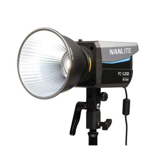 Nanlite FC-120B LED Bi-Color Spot Light - Dauerlichter mit hoher Lichtausbeute, ideal für Studioaufnahmen. Stufenlos einstellbare Farbtemperatur von 2.700 bis 6.500 Kelvin und Steuerung über die Nanlink App für kreative Effekte.
