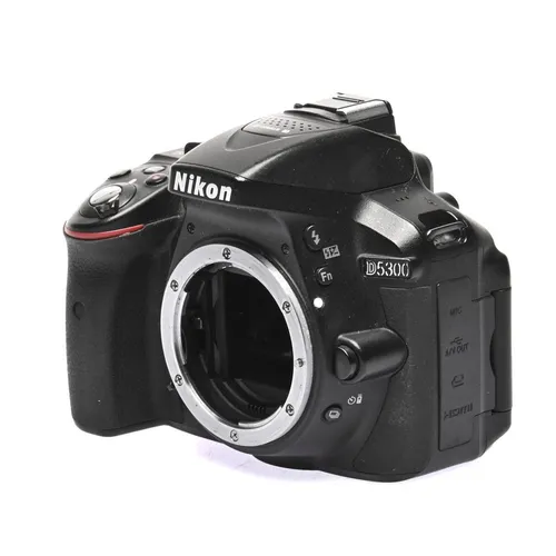 Produktbild Nikon D5300 Gehäuse (Schwarz)