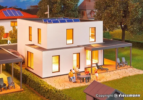 Kibri 38339 - H0 Kubushaus Lina mit Terrasse - Häuser & Wohngebäude für Modelleisenbahnen, detailgetreuer Polyplate Bausatz mit moderner Architektur für kreative Modellbauer.