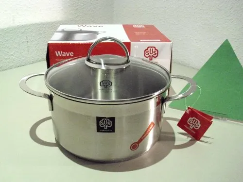 Schulte-Ufer Fleischtopf 20 cm Wave - Kochtopf mit innovativem Wellen-Design, ideal für schonendes Kochen und gleichmäßige Wärmeverteilung.