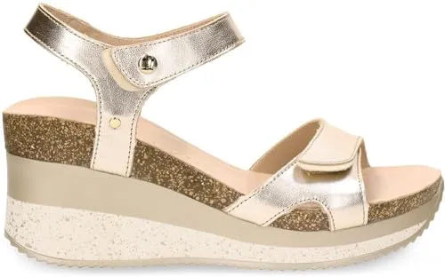 Panama Jack Sandalen NICA SPORT in Gold, Größe 39 - Wanderschuhe mit optimaler Dämpfung und rutschfester Sohle, ideal für Abenteuer in der Natur oder entspannte Sommerausflüge.