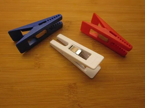 Stück Sturm Wäscheklammern bunt sortiert in weiß von Hansi