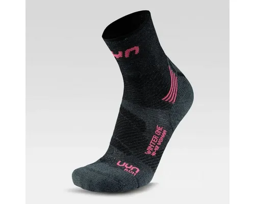 UYN Wom RUN Winter ONE Laufsocken anthracite/pink - Die UYN Winter RUN ONE Laufsocken bieten optimalen Tragekomfort für kalte Tage. Hergestellt aus hochwertiger Merinowolle und atmungsaktivem Natex-Material, sorgen sie für eine ideale Wärmeisolierung und Luftzirkulation.
