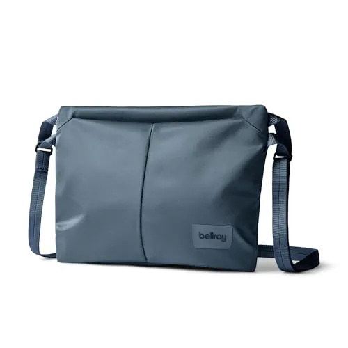 Bellroy Laneway Sacoche (vielseitige, flache Umhängetasche, schlanke Reisetasche für Reisepässe, Telefon und andere Kleinigkeiten) - BlueSteel