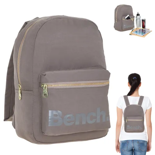 Damen Rucksack Freizeitrucksack Bench klein Daypack small 64158 2700 Braun - Kompakter Damen-Rucksack im Braun, ideal für Freizeit und Alltag. Mit extra Fächern und leichtem Design für maximalen Komfort.