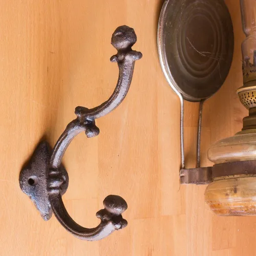 Kleiderhaken für Flur-Garderobe Haken braun Eisen von Antikas