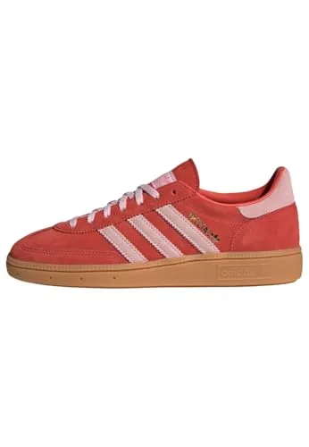 Damen Sneaker Leder HANDBALL SPEZIAL 411/3EU - Der Damen Sneaker HANDBALL SPEZIAL 411/3EU vereint stilvollen Retro-Charme mit hochwertigem Wildleder und sorgt für Komfort und Langlebigkeit im Alltag.
